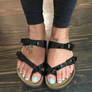 Black Mayari Birkenstocks